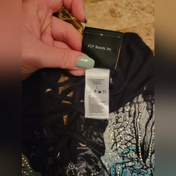 Harley-Davidson Black and Blue Graphic Cut Out Tank Top - Picture 5 of 5